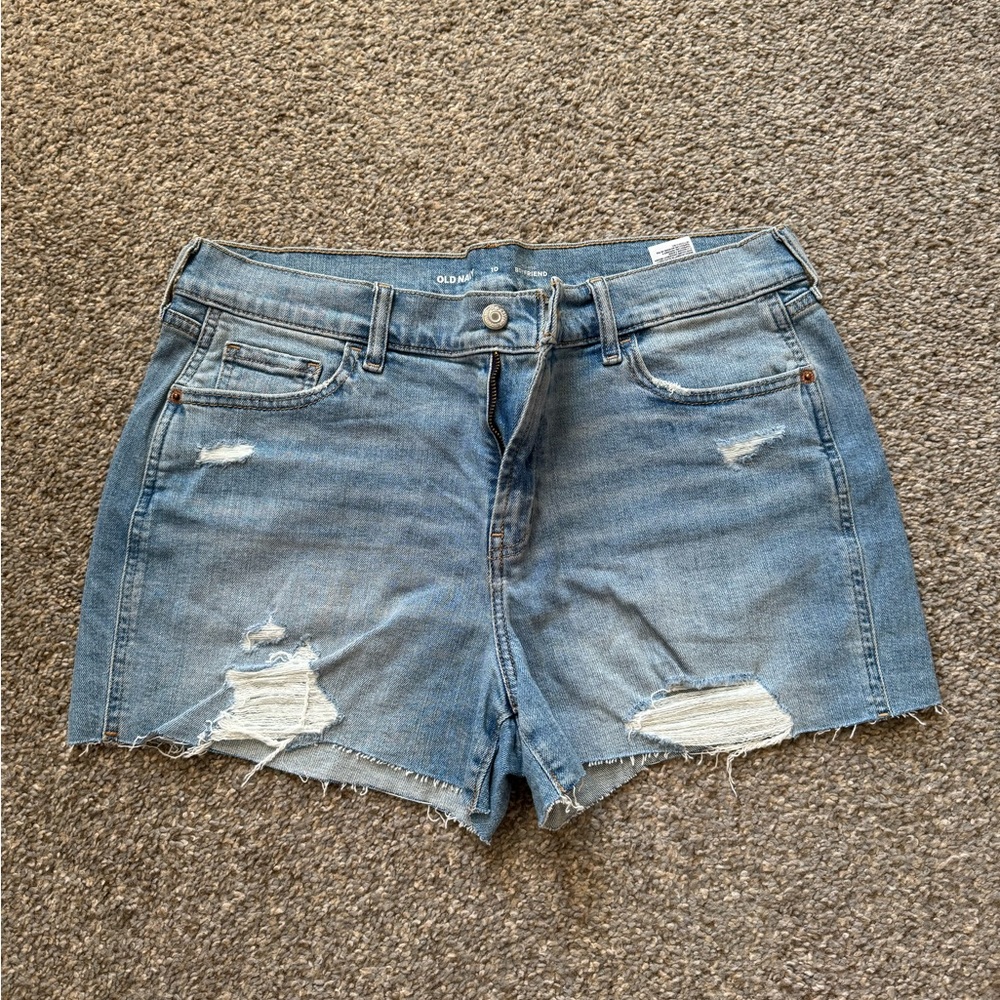 Women’s Old Navy (10)  demin shorts 3” inseam raw hem